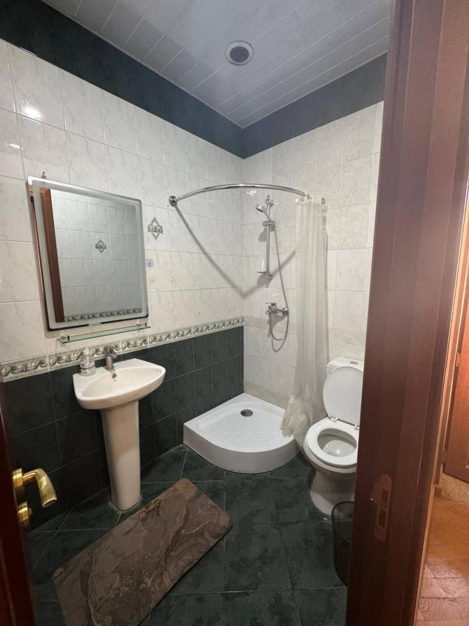 Centre Hotel-Hostel Jerevan Eksteriør bilde